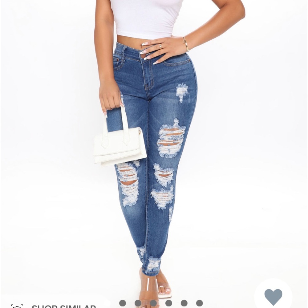 Fashion Nova mid rise skinny jeans